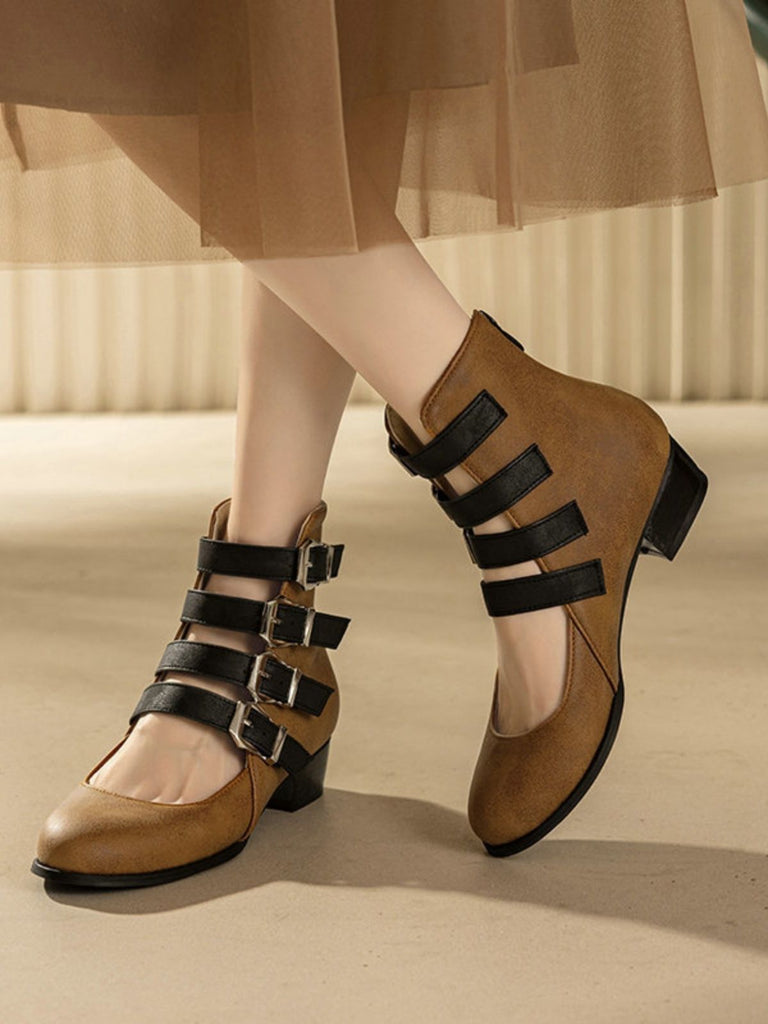 Bottes à bout rond petit talon épais et ajourées