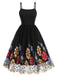 Robe noire en maille brodée de fleurs des années 1950