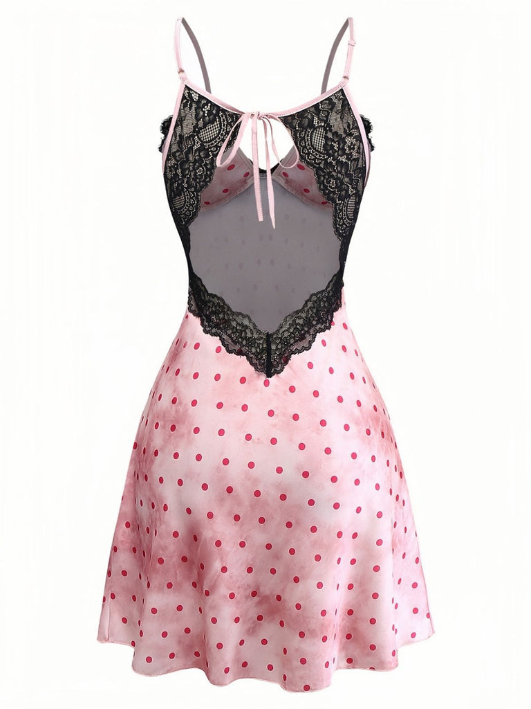 Nuisette dos nu en satin rose à pois et bordure en dentelle années 1940