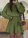 Robe pull col roulé et manches longues unie des années 1980