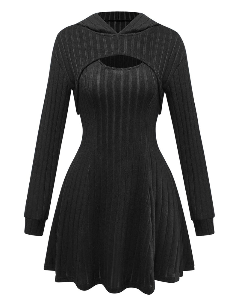 Robe à capuche en tricot côtelée et découpes avec cape des années 1940