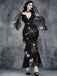 Robe sirène noire manches cloche col en V profond motif floral années 1930