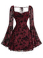 Robe vin rouge en dentelle florale manches évasées des années 1950