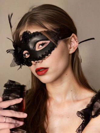 Masque pour les yeux en maille de plumes vintage élégant