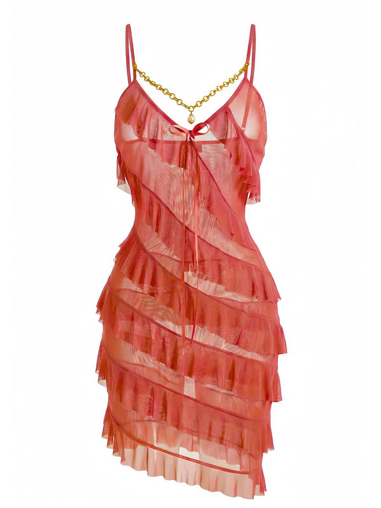 Robe de nuit à bretelles de volants ornée de perles des années 1960
