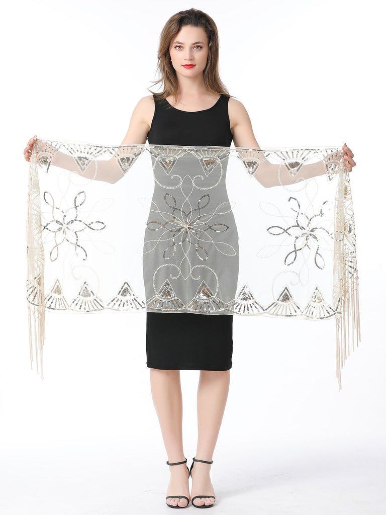 Cape en maille à paillettes et pompons des années 1920