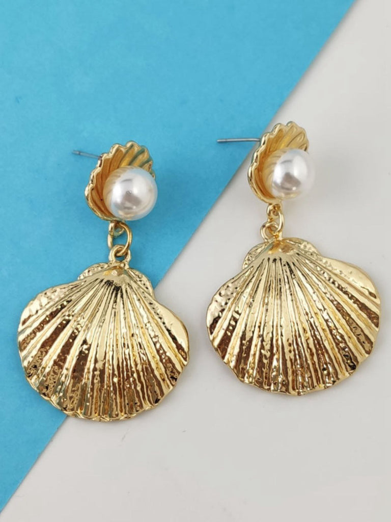 Boucles d'oreilles coquillage en perles blanches