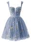 Robe courte en dentelle florale brodée années 1970