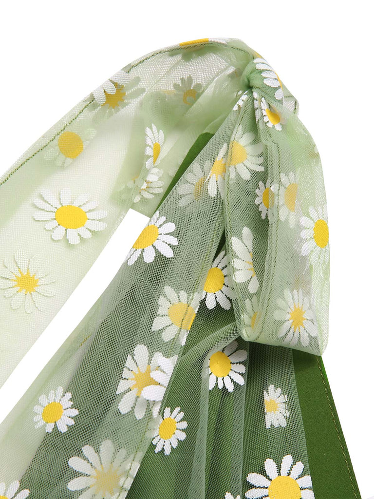 Robe trapèze verte en maille marguerite années 1950