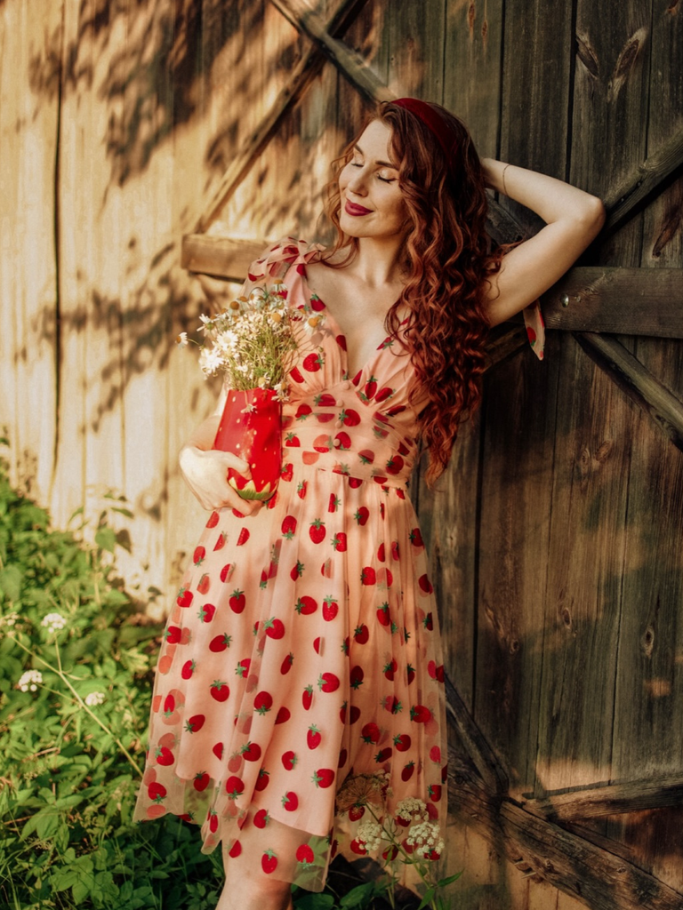 Robe trapèze rose fraise années 1950 en maille Chic