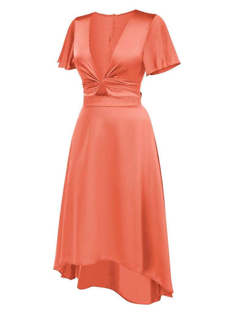 Robe en satin torsadé col V profond des années 1940