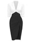 Robe moulante froncée à col cranté blanche et noire des années 1960
