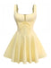 Robe patineuse dentelle à lacets et bretelles années 1960