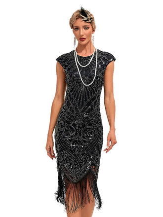 Robe à franges pailletées et col rond années 1920