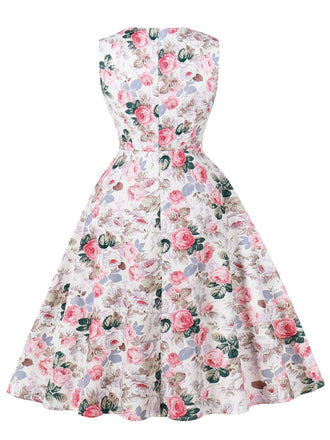 Robe trapèze rose motif fleurs et col en cœur des années 1950