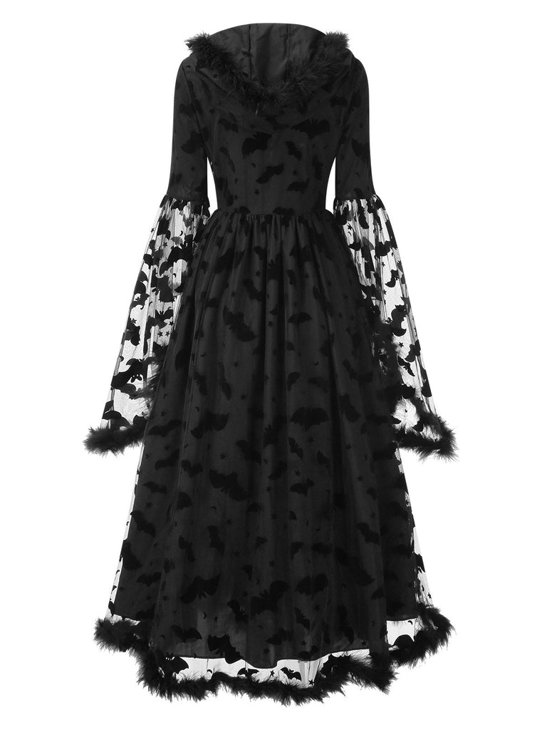 Robe noire à capuche en maille chauve-souris avec ourlet brut des années 1940