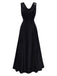 Robe noire col bénitier en velours avec broche en plumes des années 1930