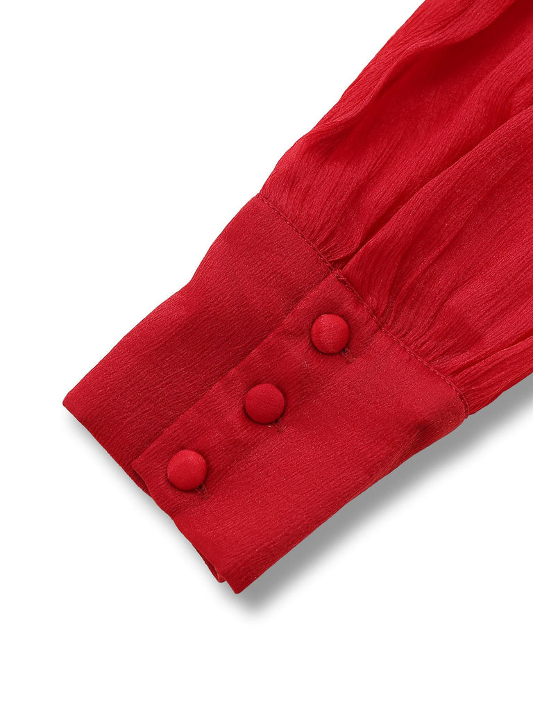 Robe rouge unie manches longues et col noué froncé des années 1960