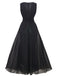 Robe verte en tulle à sequins décolleté col en V profond années 1930