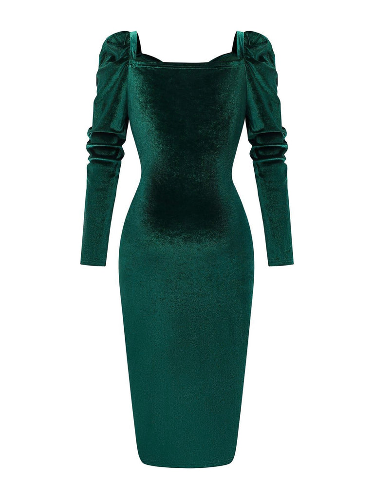 Robe moulante manches longues et froncées en velours vert des années 1960