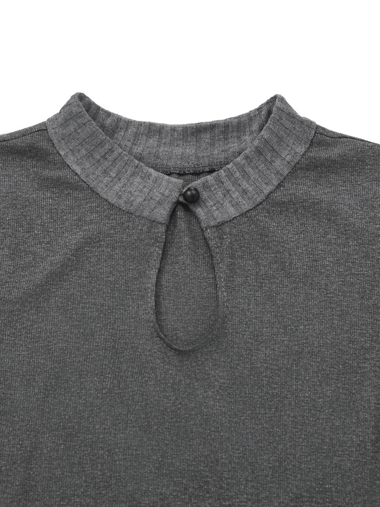 Robe plissée en cuir tricoté gris des années 1970