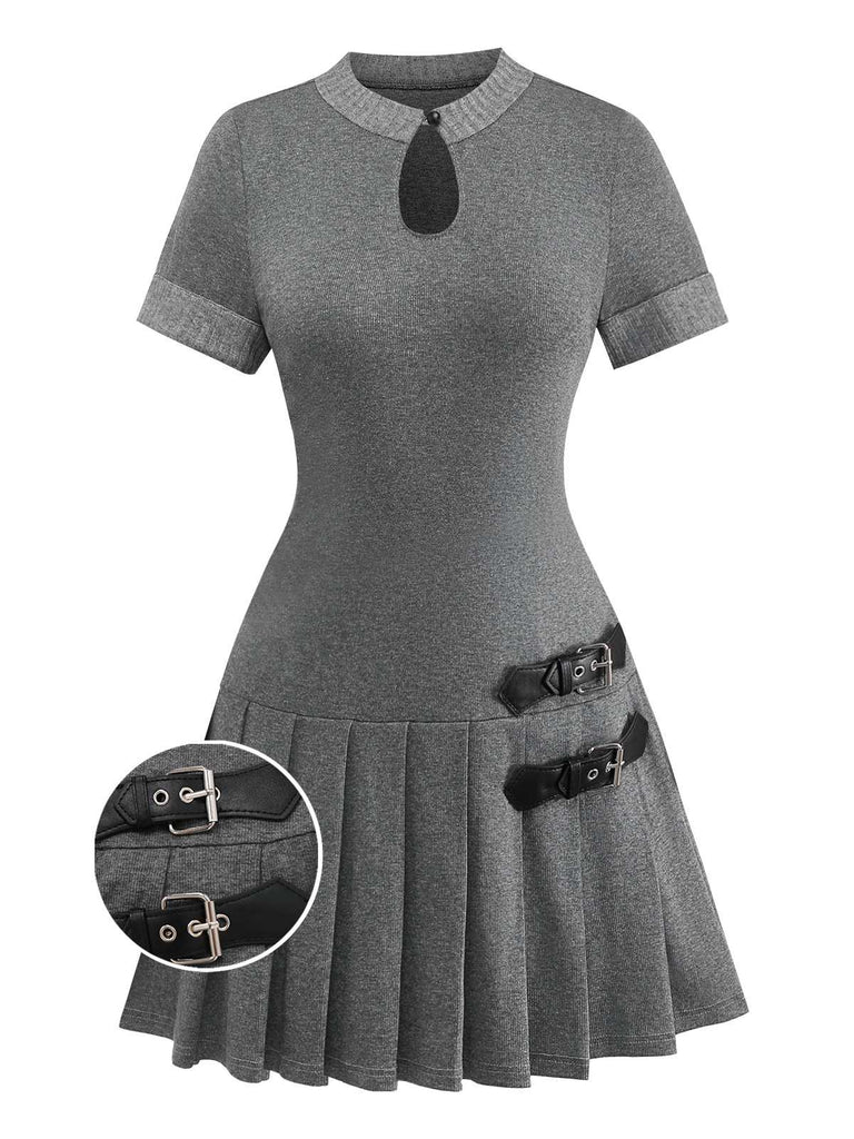 Robe plissée en cuir tricoté gris des années 1970