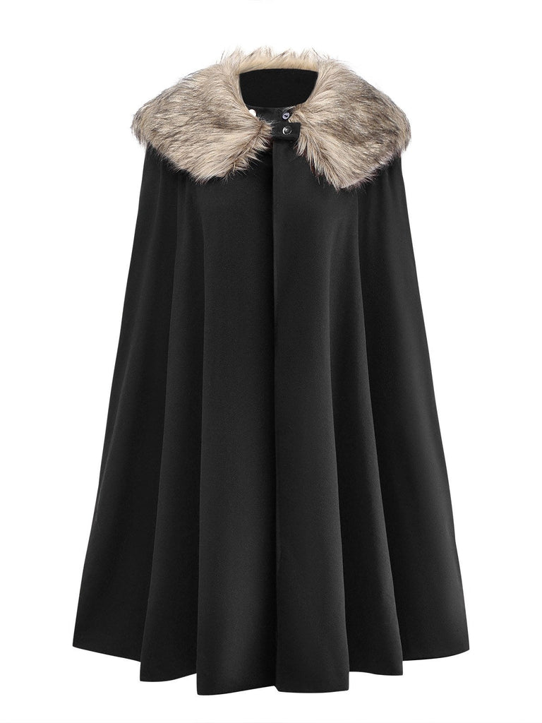Manteau cape à revers en fausse fourrure des années 1960