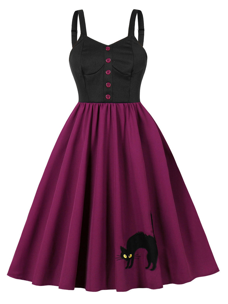Robe trapèze motif chat larges bretelles rouge violacé des années 1950