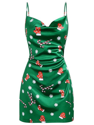 Robe en satin à bretellesverte col bénitier noël  des années 60