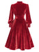 Robe verte en velours perlé et col en V années 1950