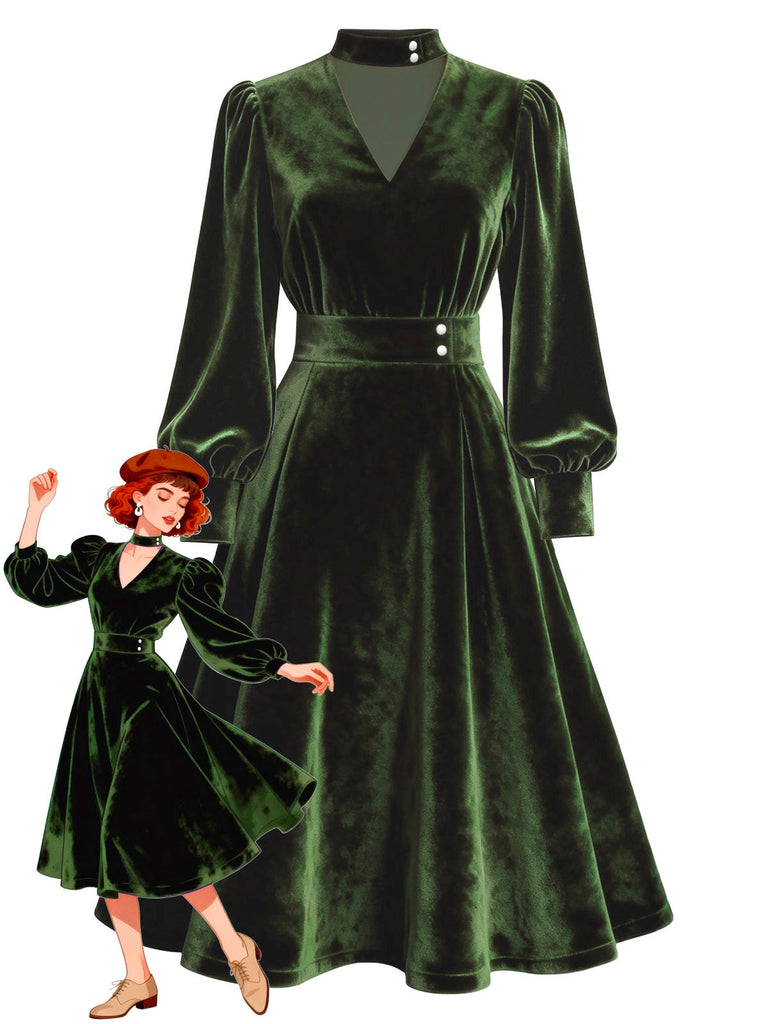Robe rouge en velours perlé et col en V années 1950