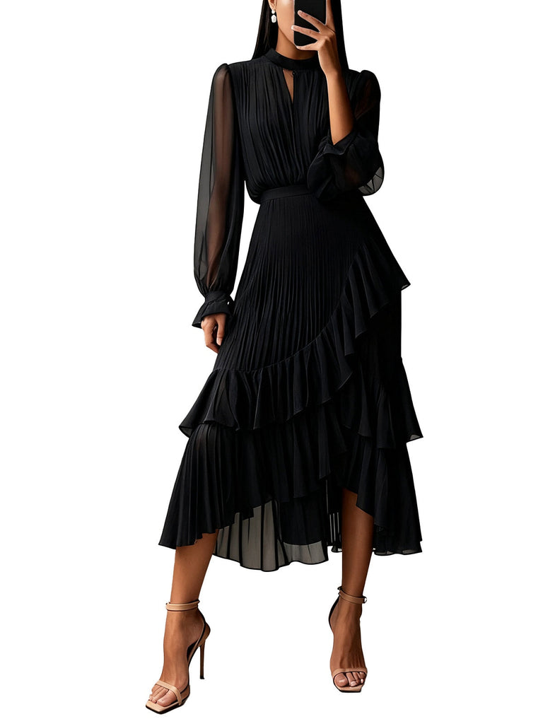 Robe plissée verte unie à ourlet volanté années 1950