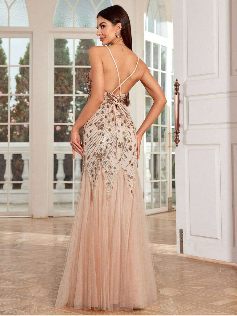 Robe de Soirée Sirène Beige en Résille à Sequins Dos Nu Années 1920