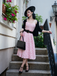 Robe midi jaune fines bretelles et imprimé floral jacquard années 1950