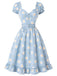Robe bleu clair motif marguerites et décolleté cœur années 50