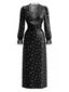 Robe noire satin et dentelle patchwork et décolleté V ajouré années 70