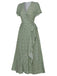 Robe verte à manches volantées et à petits motifs floraux des années 1940