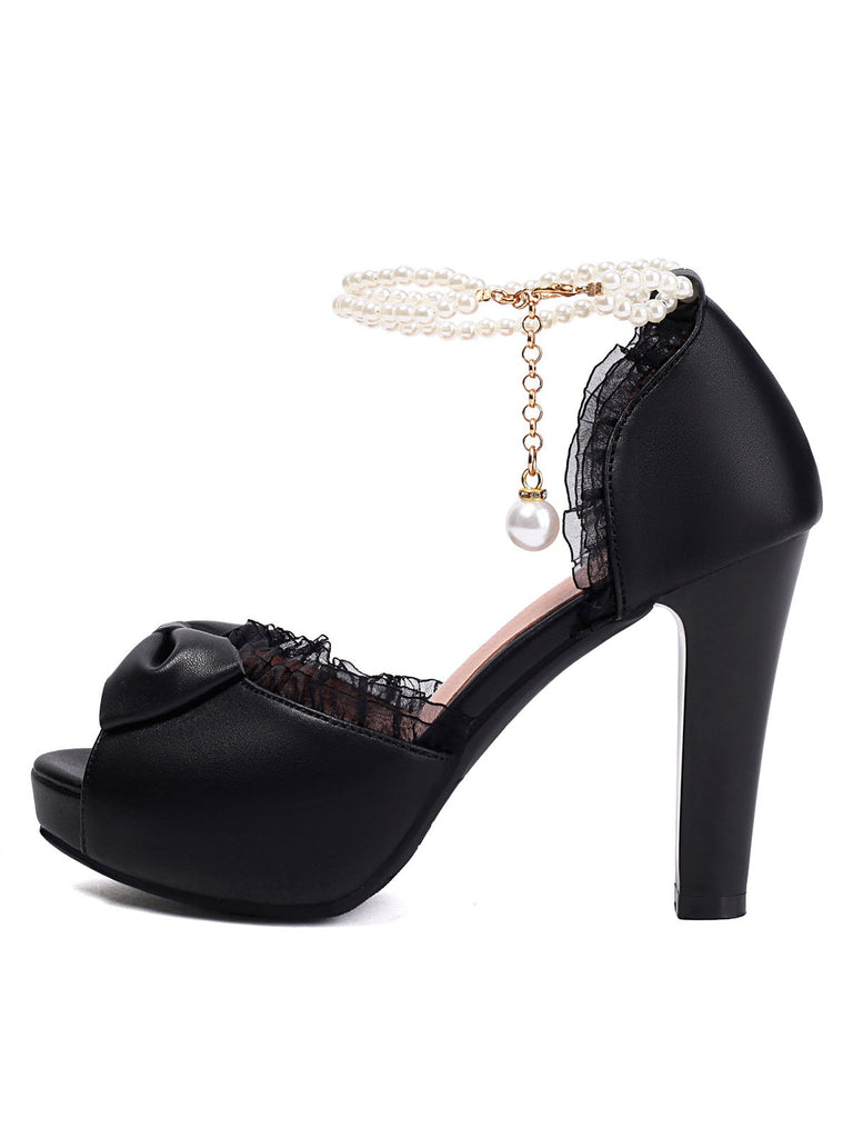 Chaussures à talons hauts et bout ouvert avec bordure en dentelle perlée