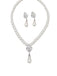 Ensemble collier et boucles d'oreilles en perles d'imitation avec strass