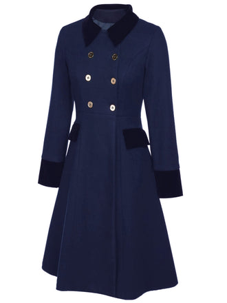Manteau croisé bleu contrasté à boutons des années 40