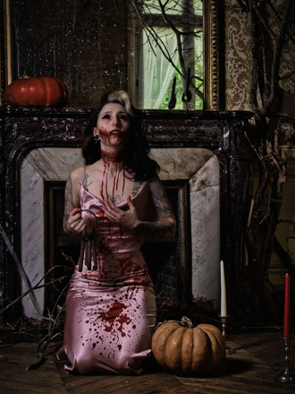 Robe rose en queue de poisson d'Halloween des années 1960