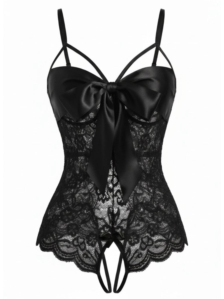 Lingerie en dentelle et satin avec nœud années 1970