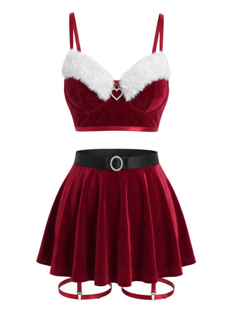 Ensemble pyjama rouge de Noël en velours et fourrure à fines bretelles Années 1950 - 1