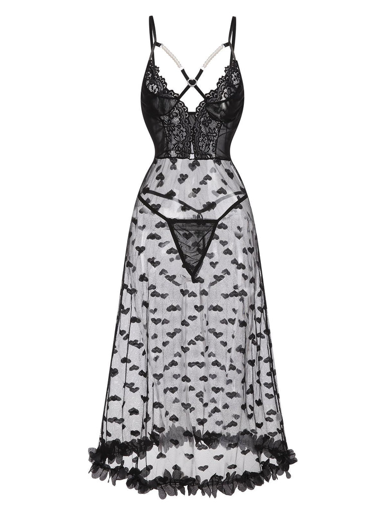 Chemise de nuit noire à bretelles spaghetti en dentelle et cœur des années 1950