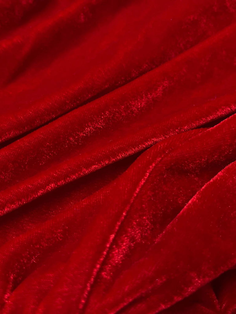 Ensemble body rouge en velours à nouer et cape à capuche Années 1940 - 8