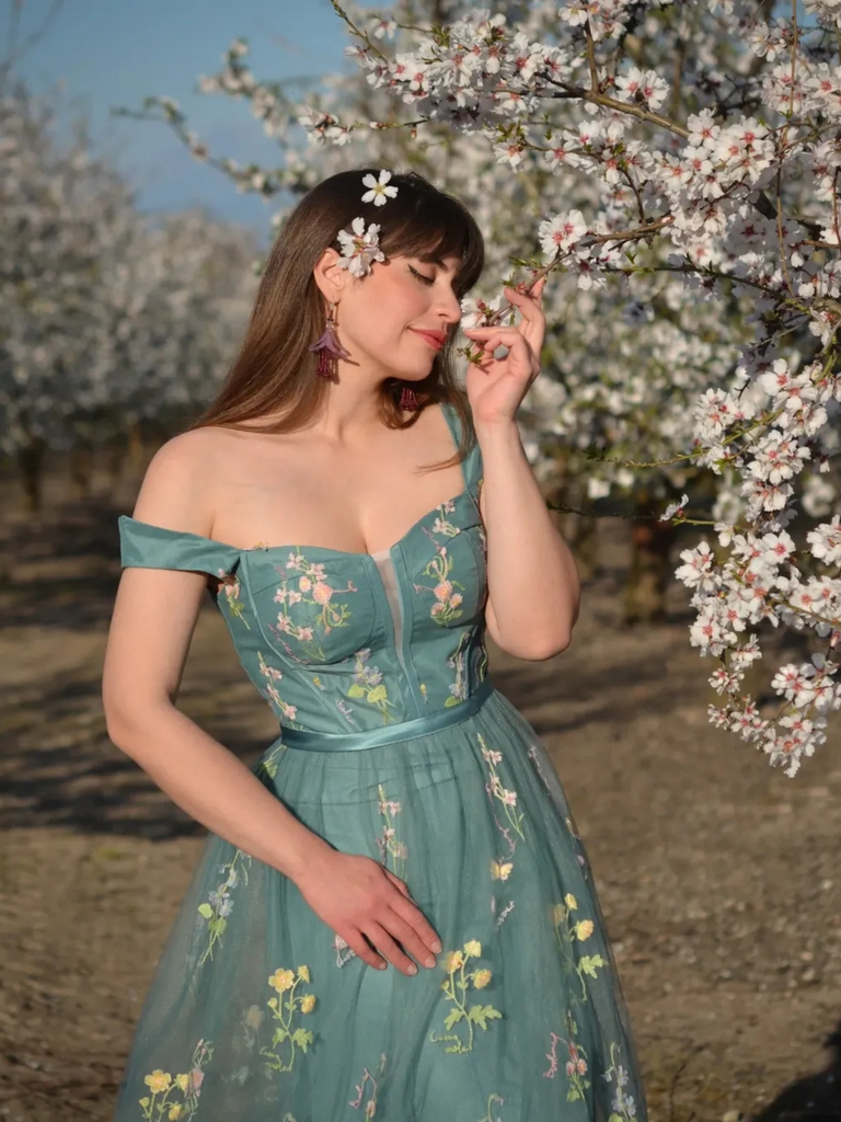 Robe en maille florale à lacets et baleines des années 1930