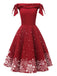 Robe Épaules Dénudées Flocon Neige Rouge Années 1950